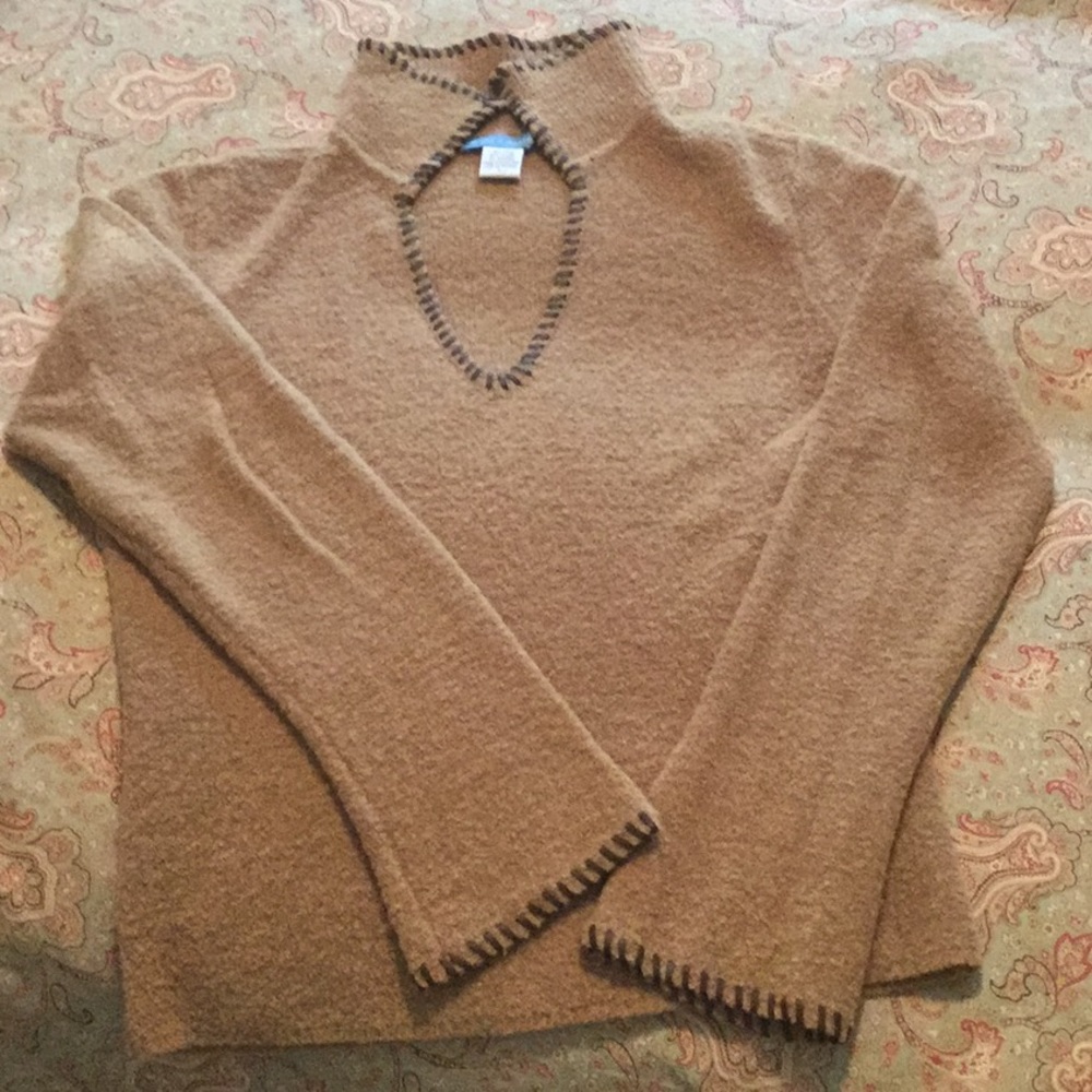 Women’s Sweater
